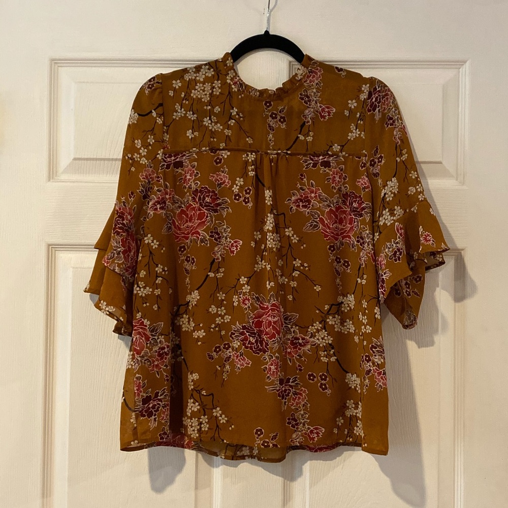 ☃️Women’s Blousy top.